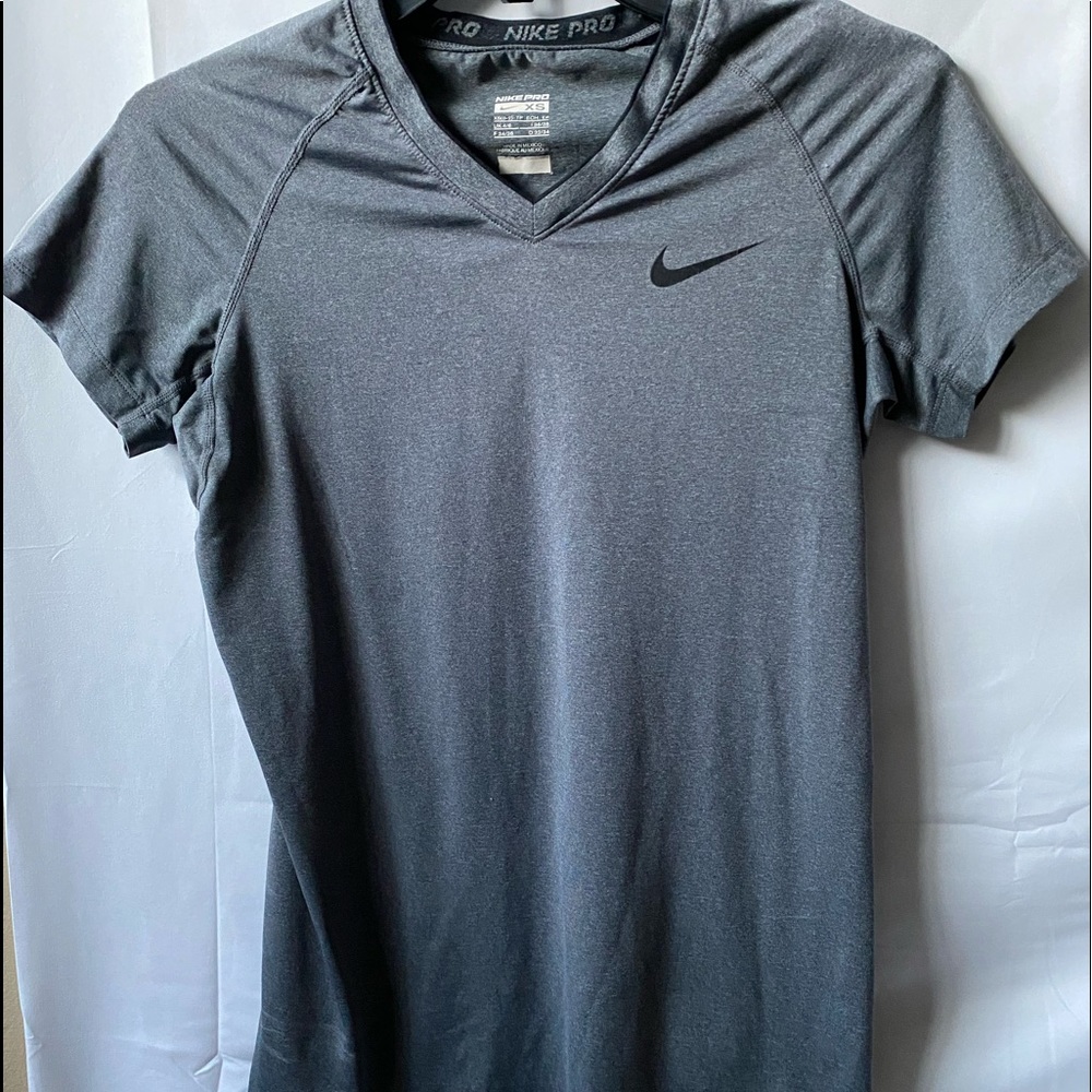 Nike Pro Short Sleeve Tee